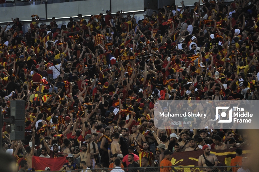 Al Ahly fans turned their back on Mohamed Ramadan during CAF’s Final ceremony performance in solidarity with Palestine.