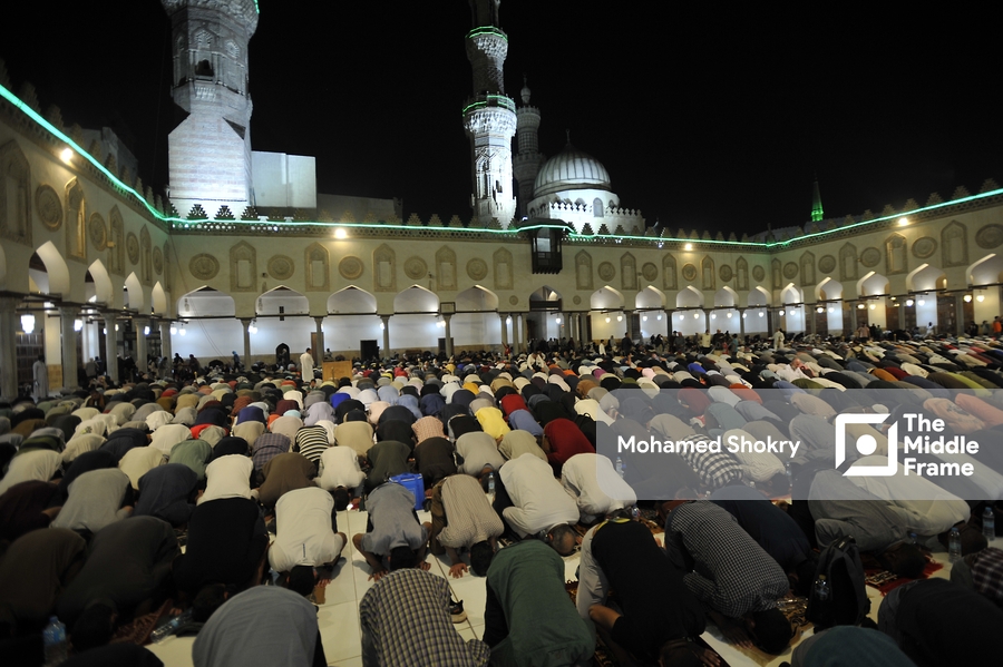 Tarawih prayer at Al-Azhar Mosque