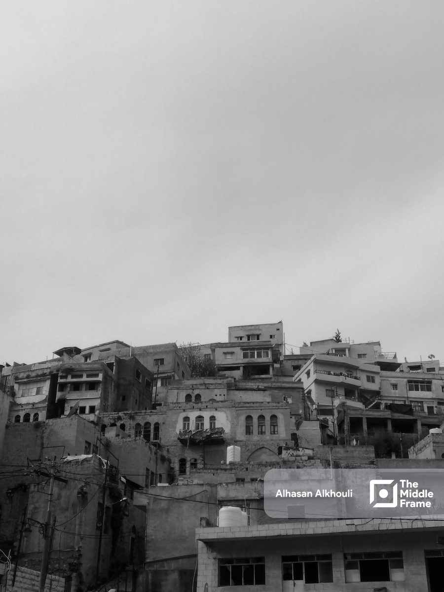 a black and white photo of a city