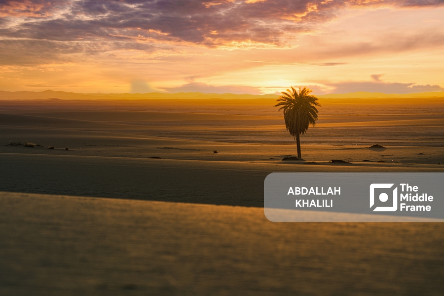 A sunset in the sahara desert