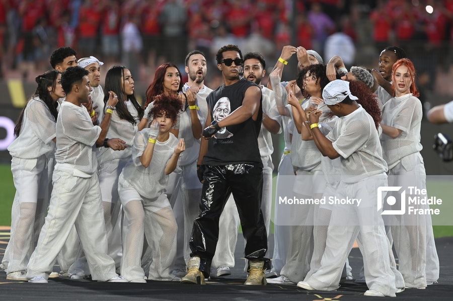 Al Ahly fans turned their back on Mohamed Ramadan during CAF’s Final ceremony performance in solidarity with Palestine.