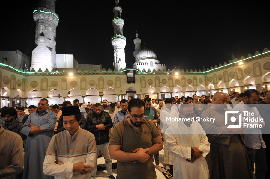 Tarawih prayer at Al-Azhar Mosque