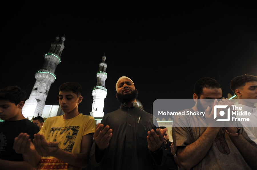 Tarawih prayer at Al-Azhar Mosque
