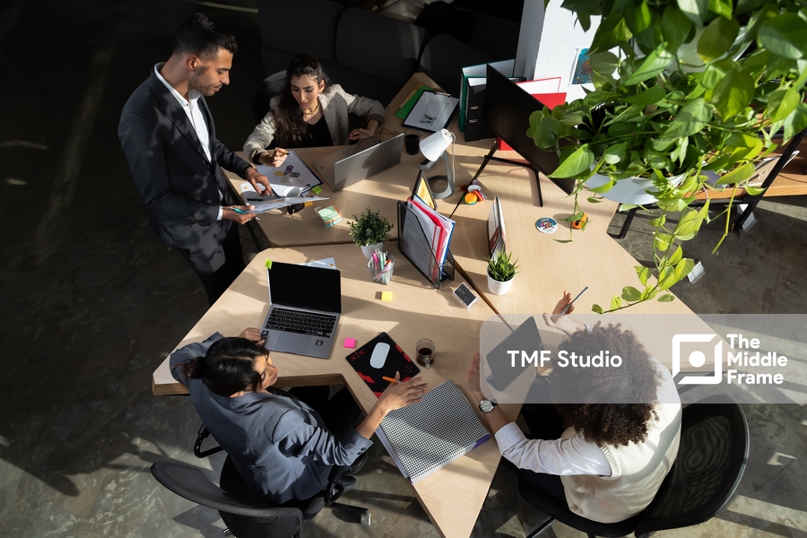 group brain storming