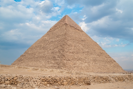 One of the Great Pyramids of Giza. • The Middle Frame • GenAI for ...