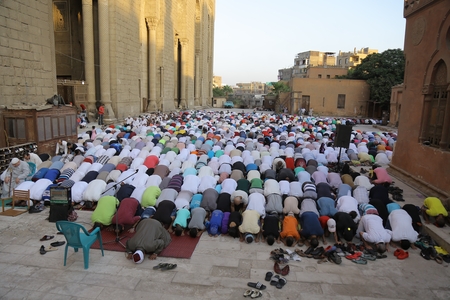 Eid al-Fitr prayer in the Sultan Hassan and Al-Rifai mosques • The ...